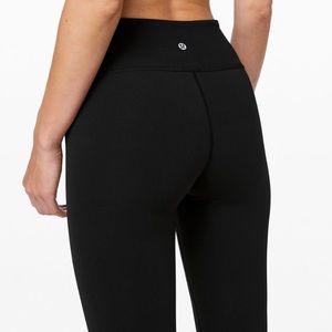 LULULEMON Cropped Leggings